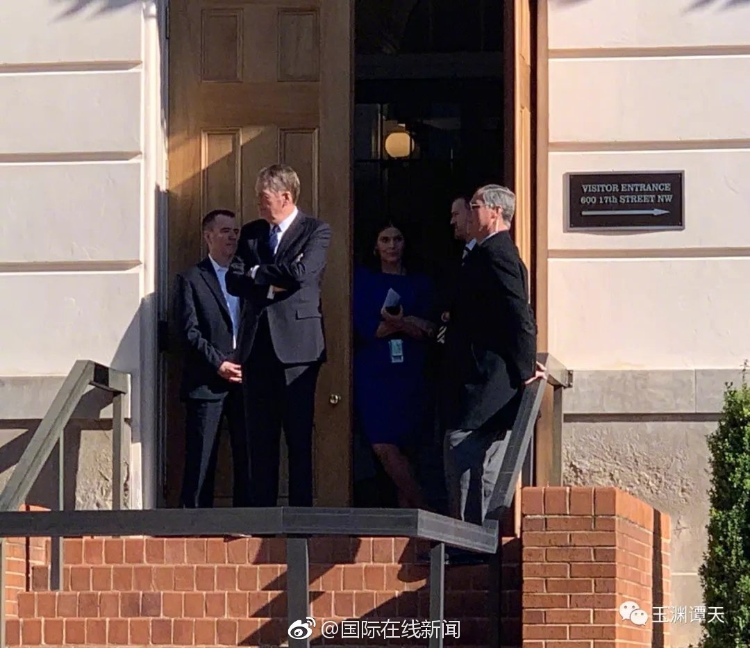 將軍寵妻日常by青燈