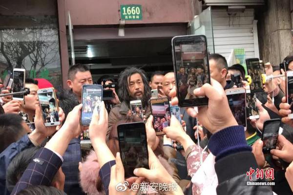 被嫌棄的笨蛋美人by愛媛小說陶樂