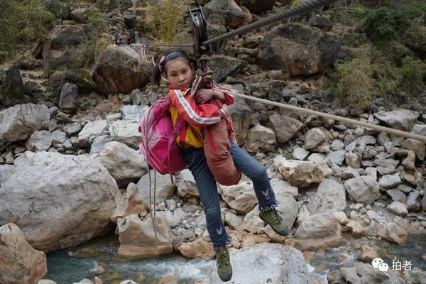 薄情總裁老婆不吃回頭草在線聽書