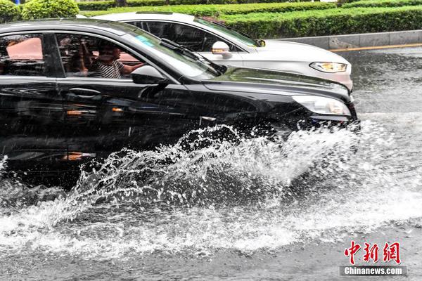 總裁在下by墨衍