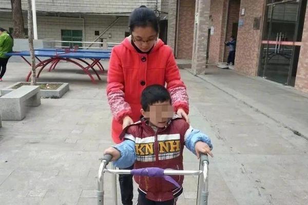 《拂逆》by西當太白