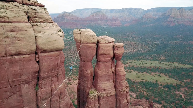 《深不可測》金銀花txt免費閱讀喝豆奶的狼