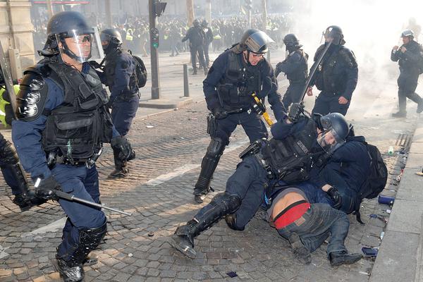 股掌之上無刪減筆趣閣