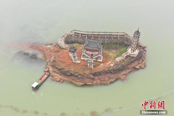 (穿書)龍?zhí)兹粘?長樂無極)