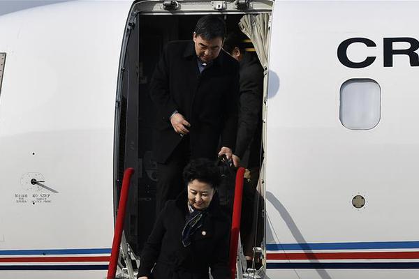 體育生男寢當男宿管by一粟免費閱讀筆