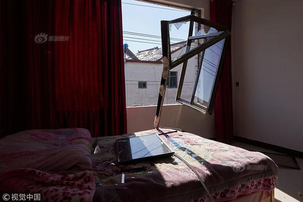 《凰權天下》by銅豌豆