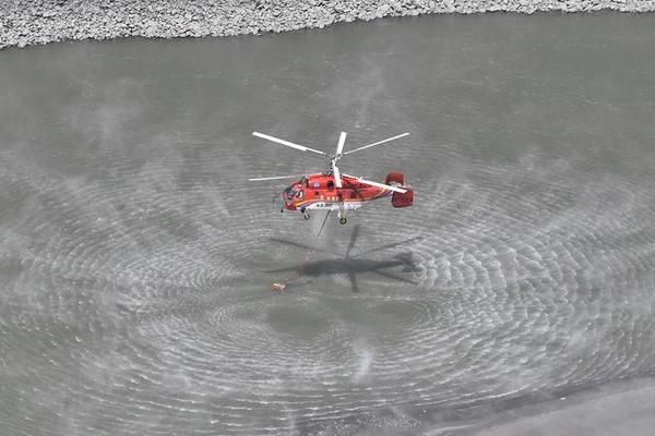 重生之廢柴二少爺by故國幽香