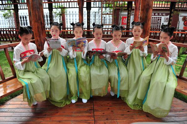 保姆by更更更筆趣閣